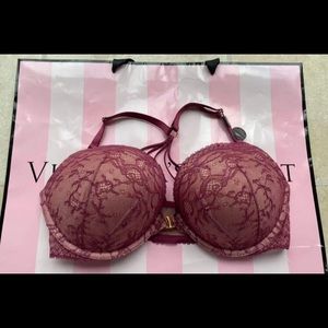 VS bras